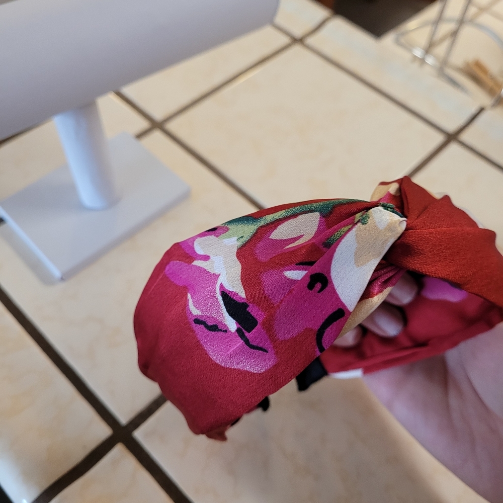Floral headband - Picture 3 of 4